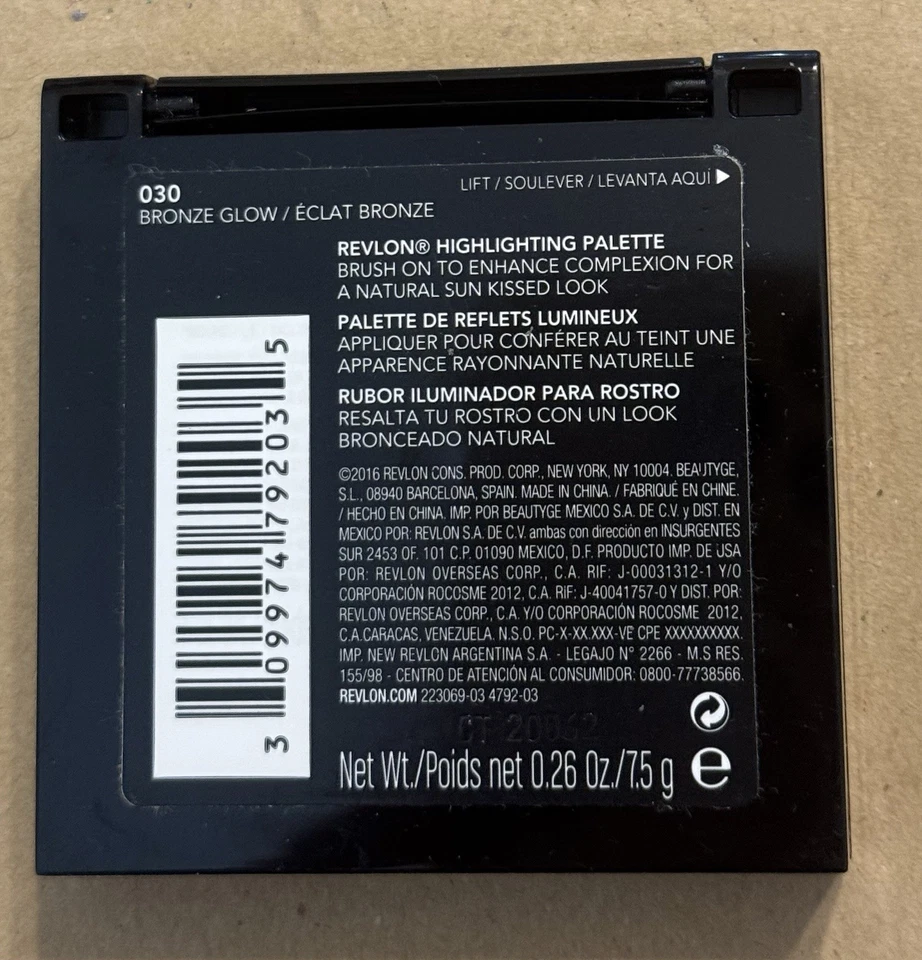 Revlon Highlighting Palette 030 Bronze Glow 0,26 Oz/75g Novo Selado - Imagem 2 de 2