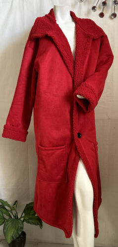 Comfy Red Full Length Robe Sz Large Light Discolor