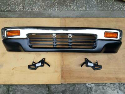 Juego De 8 Tornillos Cromados Para Parachoques Toyota 4runner 1025424