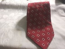 Ike Behar New York Red SILK Men's Neck Tie W: 3 3/4 " BY L: 58 " made in USA
