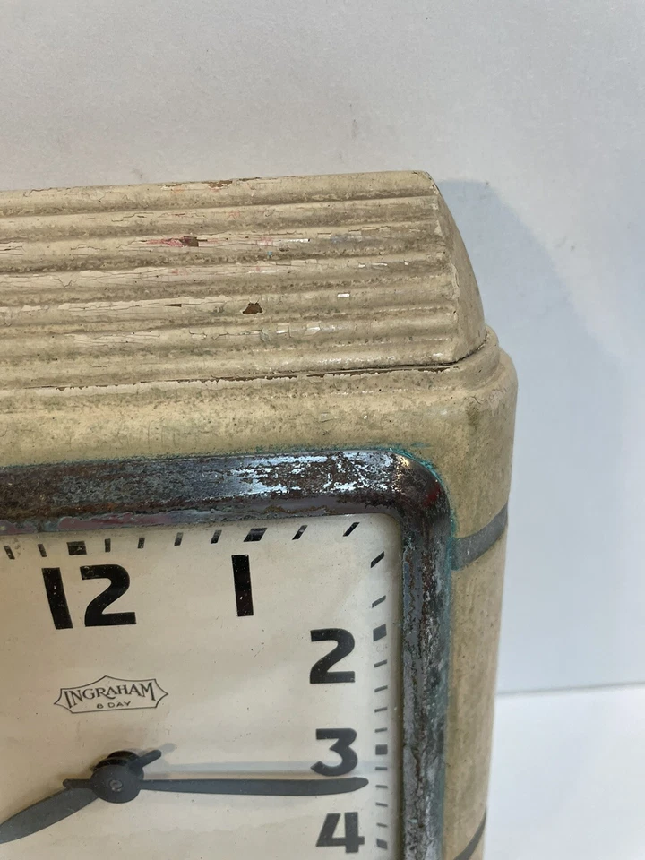 Vintage Ingraham Broadcast "Eight Day", Wind up, Clock ( Not Working) - Image 3 of 4