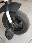 Foto 12 di 24