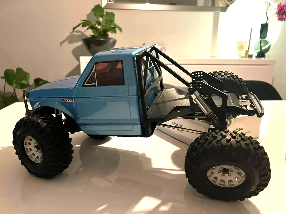 Redcat Ascent and FUSION Custom Flat Bed Cage Headache Rack w/ Screws - Image 4 of 4