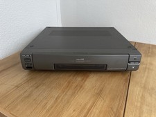 SONY EV-C2000E - Hi 8 Video Cassette Recorder – DEFEKT