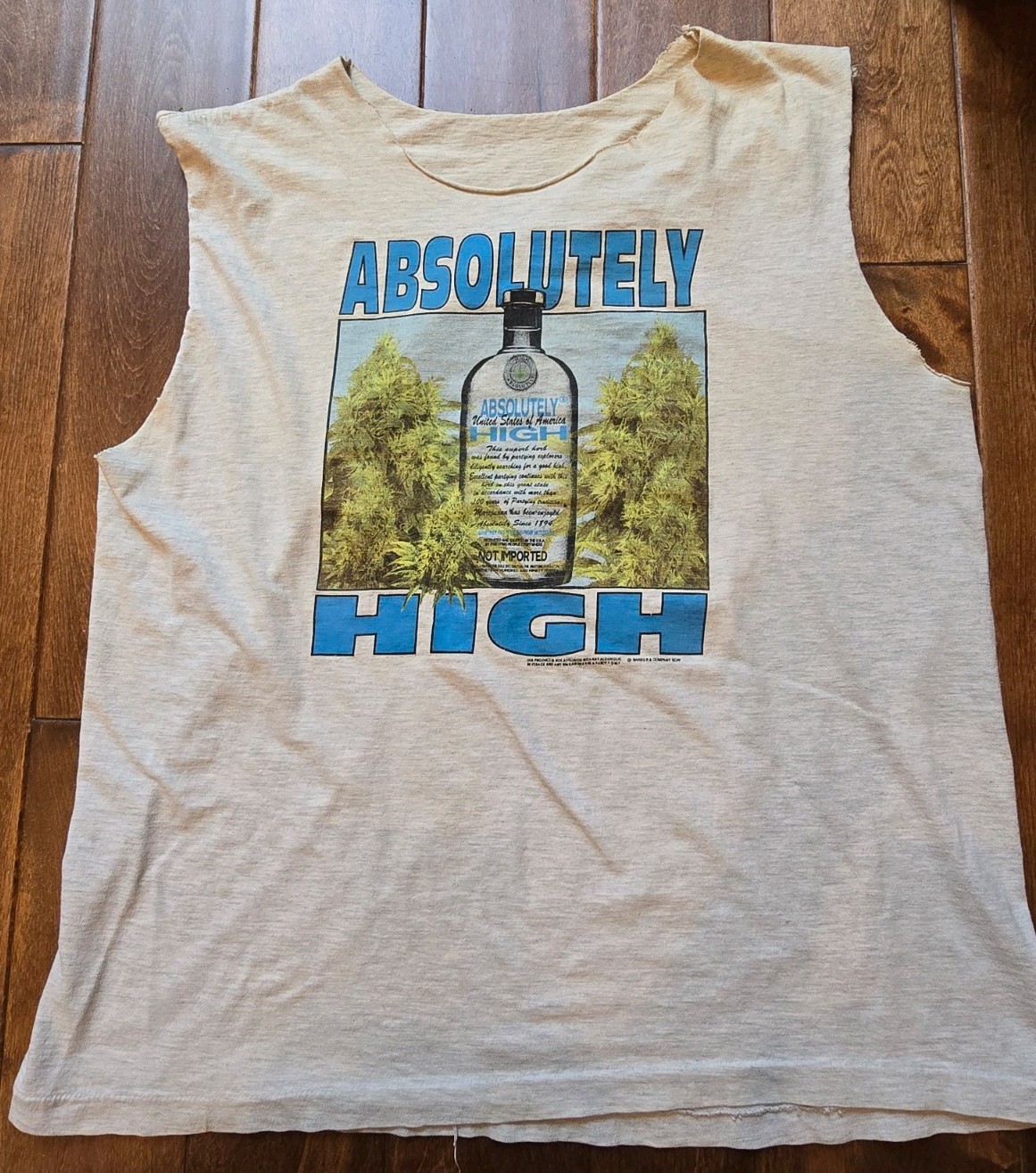 Vintage 1980/90s ABSOLUTELY HIGH Plants Fake Vodka Destroyed T-SHIRT