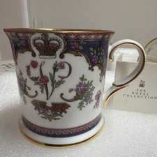 THE ROYAL COLLECTION QUEEN VICTORIA FINE BONE CHINA TEA CUP ENGLAND 