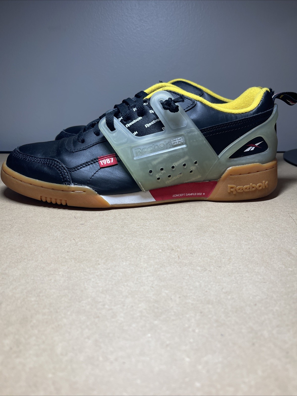 Reebok Concept Sample 002 1218 DV5242 Pre Loved Size 10 1/2 Men’s image 2