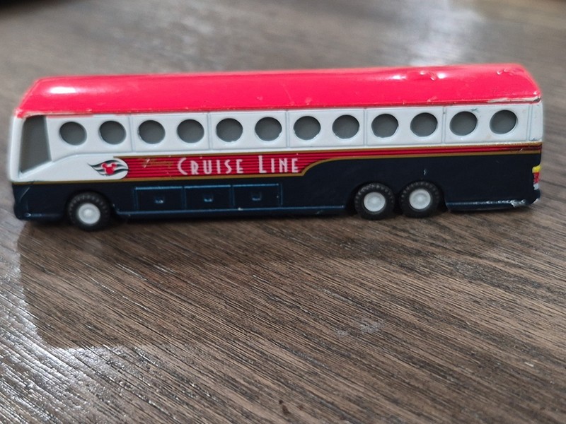 Disney Cruise Line Bus, 4” Long