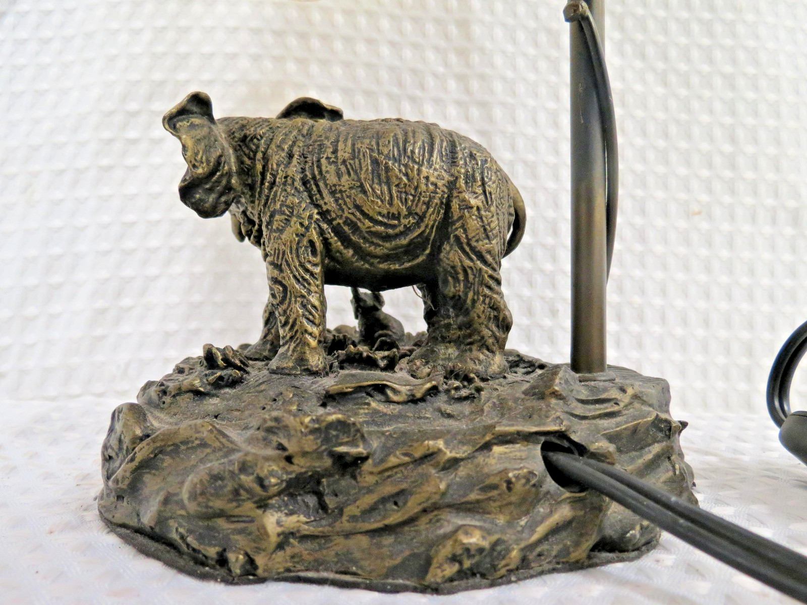 Elephant Table Lamp Bronze Tone Base Glass Flower Shade Safari Decor Animal