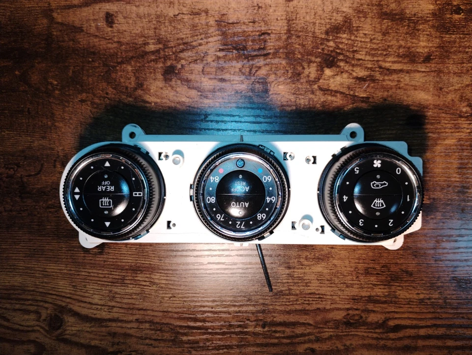 Interruptor de controle climático temperatura aquecedor CA Mercedes-Benz ML320 ML350 FABRICANTE DE EQUIPAMENTO ORIGINAL 02-05 - Imagem 2 de 4