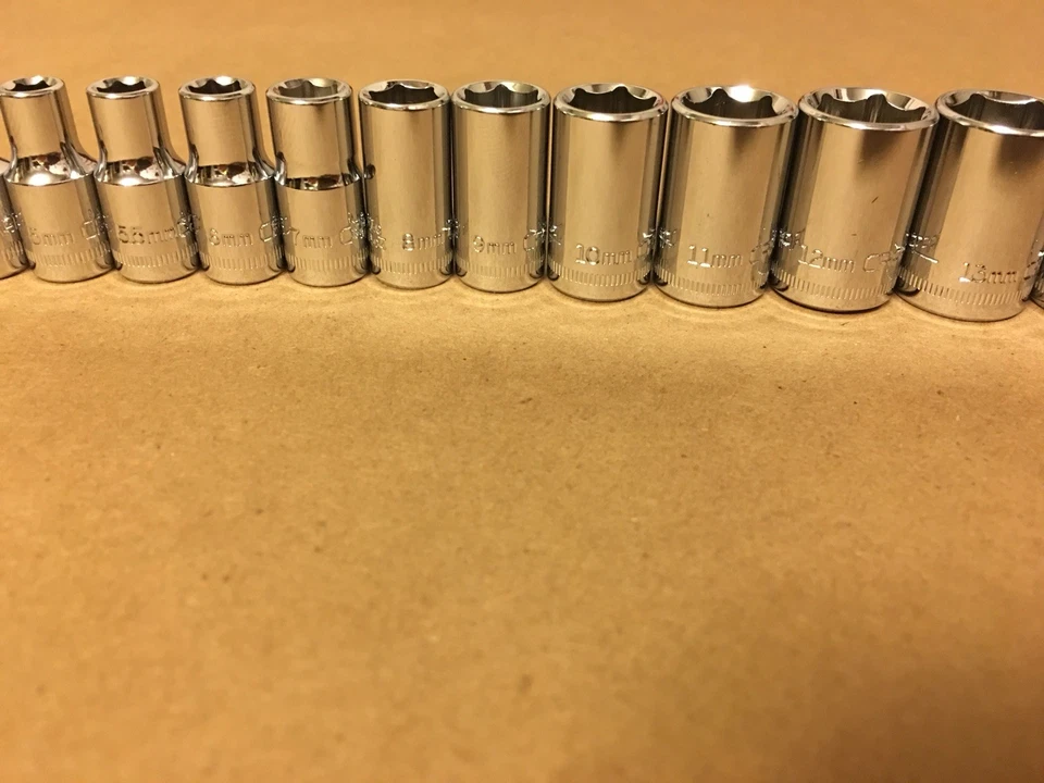 Craftsman 1/4" Drive 12 PC Piece 6 Pt Point Metric MM Chrome Socket Set 4-14 mm - Image 4 of 4