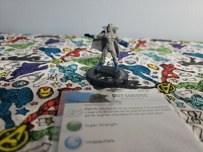Heroclix Secret Invasion set Grey Gargoyle #010 Common figure w/card!