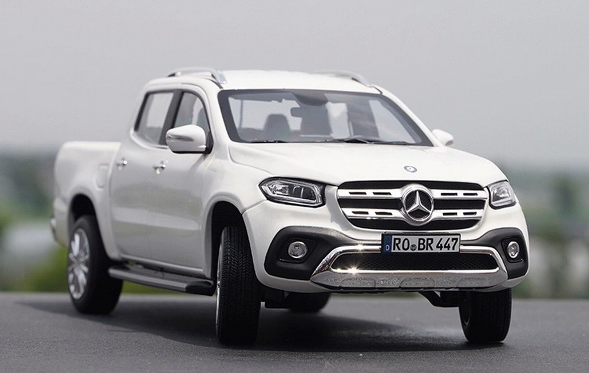 Norev 1/18 Scale Mercedes-Benz X-Class Pickup White Diecast Car