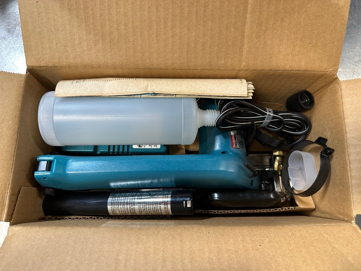VINTAGE MAKITA 4190DW 4190D CORDLESS GLASS CUTTER 9.6V MADE USA