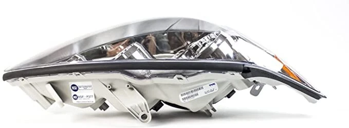 Conjunto Faro-LE Derecho TYC 20-6575-00 con 3 1/2 años de protección Allstate. Foto 4 de 4