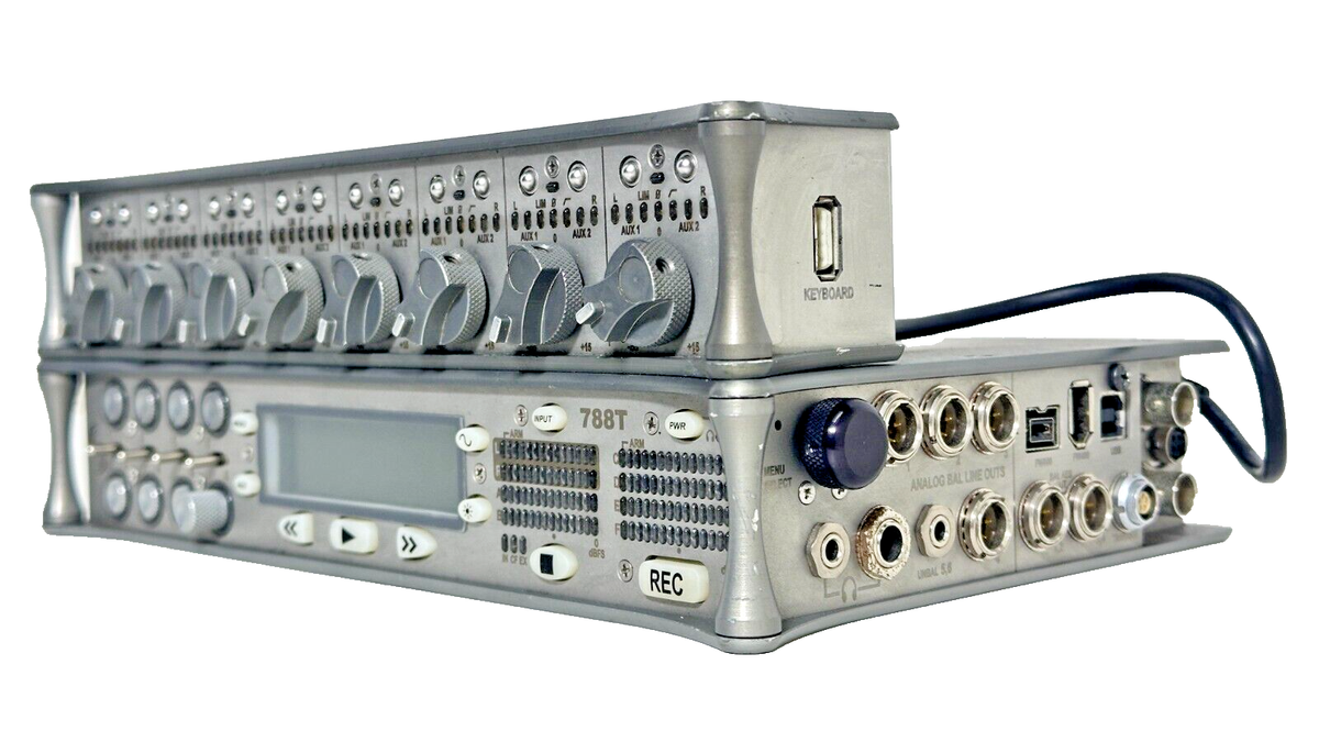 Sound Devices 788T-SSD 8ch 12 Track Audio Recorder W/NO CASE Sound Devices 788T-SSD 8ch 12 Track Audio Recorder W/NO CASE