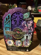 Monster High Garden Mysteries Skulltimate Secrets Twyla HYT74