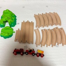 BRIO Brio Power Locomotive Farm Rail Set 33043 631076