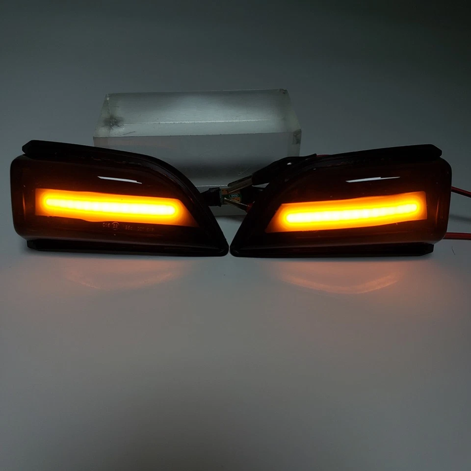 Luz intermitente de espejo retrovisor con luz de señal de giro dinámica para Volvo XC60 2008-14 EE. UU. Foto 4 de 4