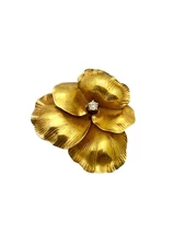 Vintage 10k Yellow Gold Flower Center Round Diamond Pin Brooch Or Pendant