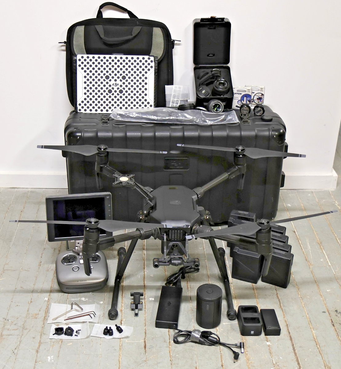 DJI Matrice 200 Drone Kit with Extras Hard Fitted Case! (2017
