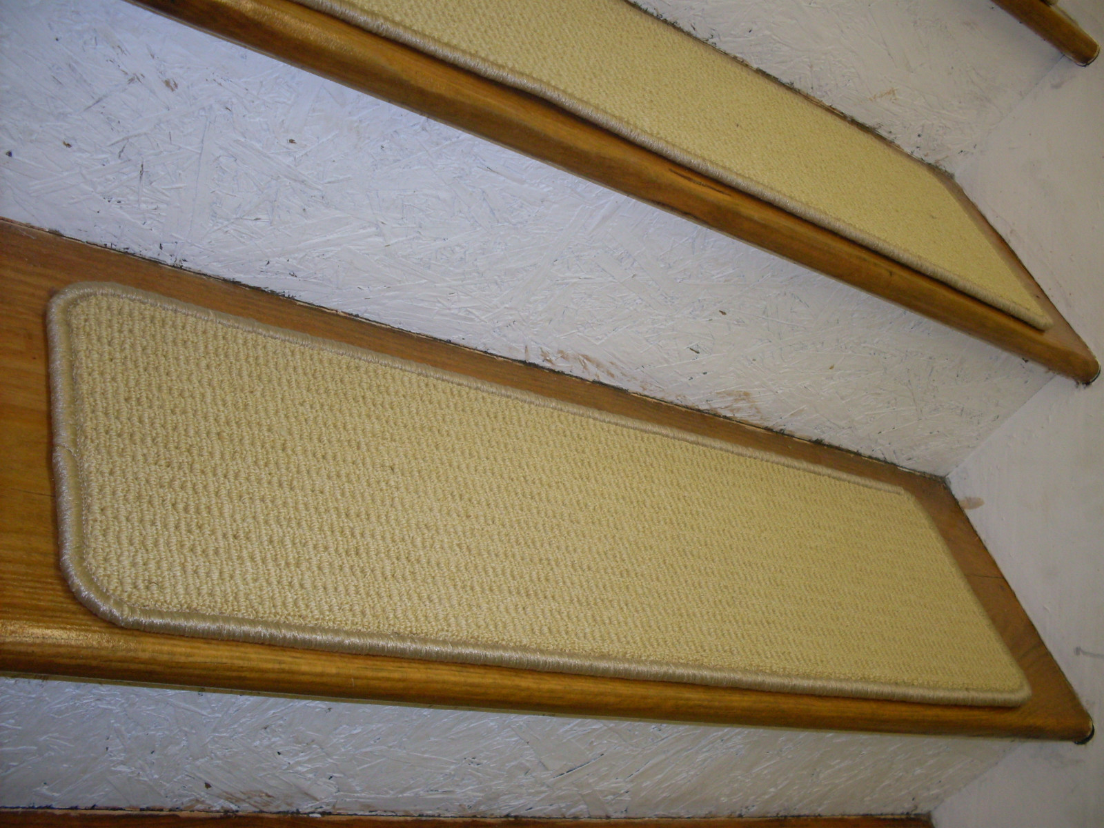Picture 1 of 4