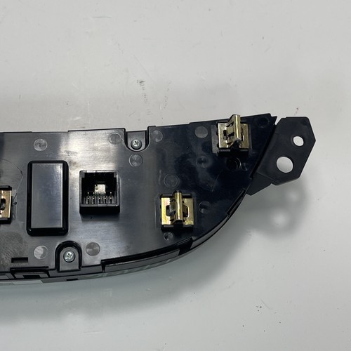 2016 - 2018 Chevrolet Volt AC Temperature Heater Climate Control OEM 23413284 - Bild 9 von 9