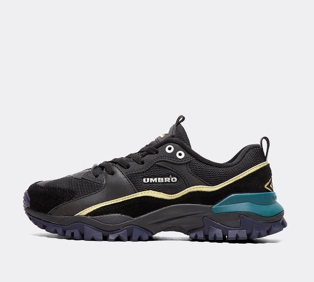 vans authentic black womens trainers