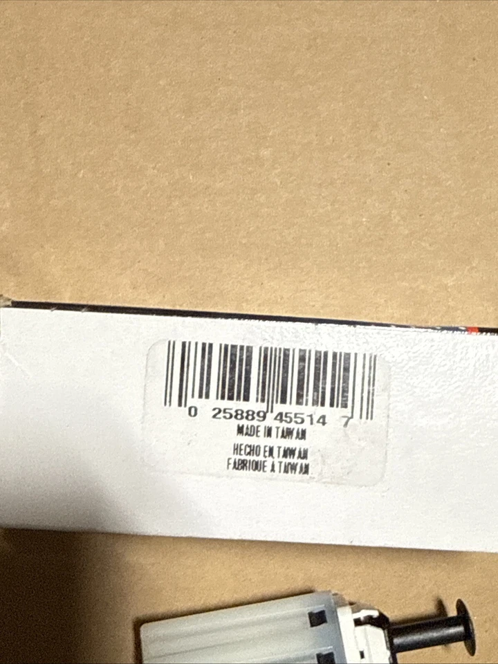 Duralast Stoplight Switch SW5437 Fits Some Jeep Dodge and Chrysler Models - Image 3 of 3