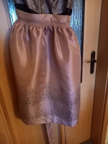 Dirndl - Bild 4 von 7