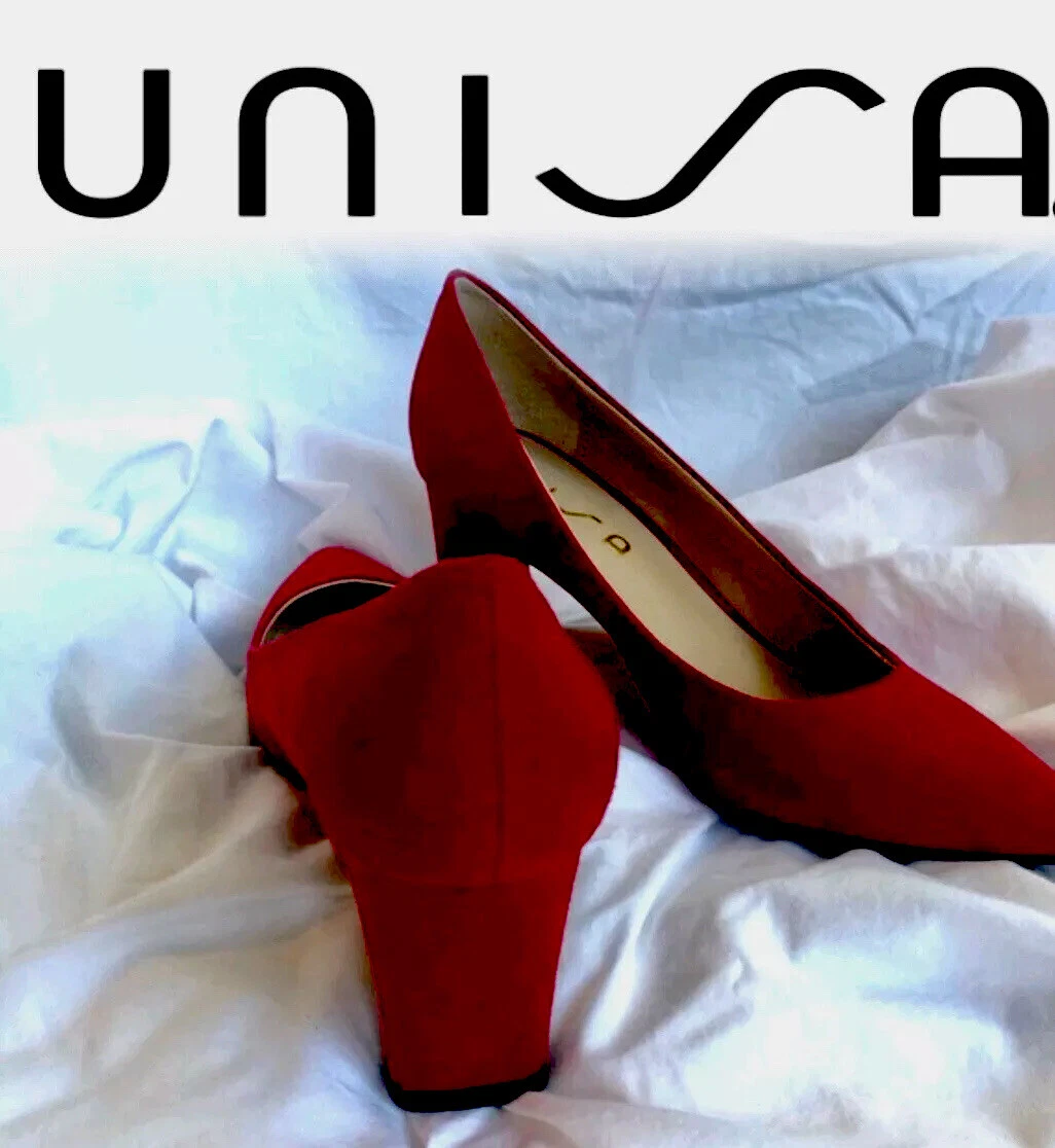 Brand New. Unisa heels Red Sz 8 Unpallia Pointed Toe Padded