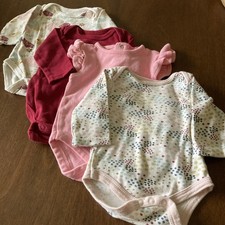 Lot Set Of 4 Bodysuits  Girls  0-3 Months  EUC