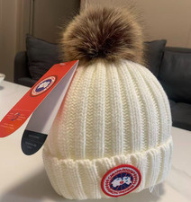 2026 CANADA GOOSE White Couple Winter Warm Knitted Hat, Knitted Hat, Ski Hat