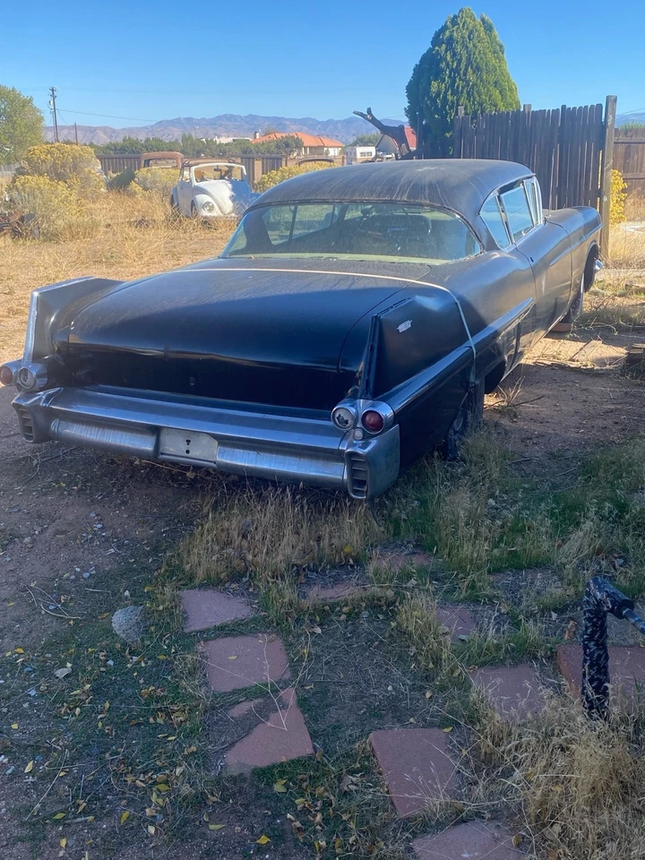 Cadillac DeVille 62 1957 Foto 4 de 4