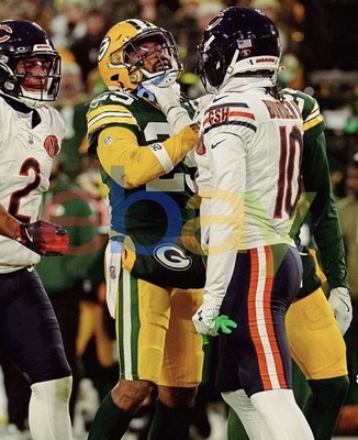 Luther Burden III Chokes Keisean Nixon Chicago Bears vs Packers 16x24 NFL Photo