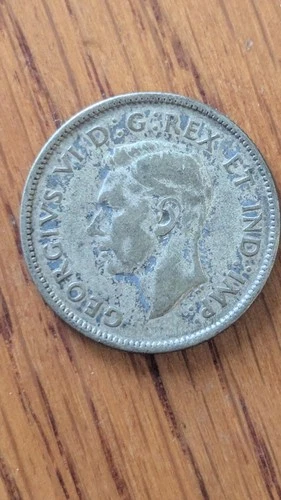 1942  Canadian Silver Quarter 25 Cent Key Date Low Mintage Year