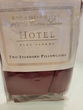 NEW Hotel Fine Linens 600 Thread Count Mahogany Standard Size Pillow Cases