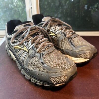 Brooks Beast MOGO Men’s Sz Running Walk Shoes Gray Black Gold Sneaker 