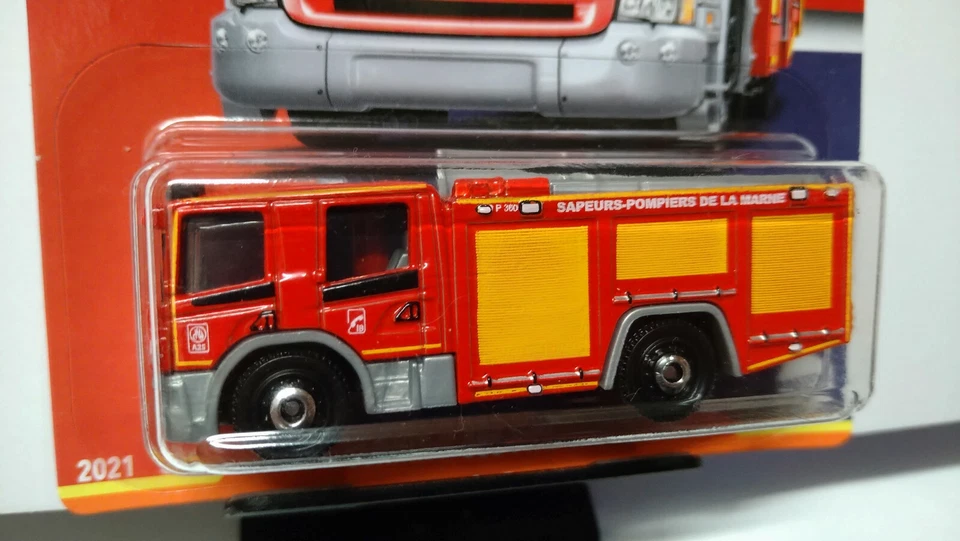 Matchbox serie Global Scania p 360 pompieri camion dei pompieri (NP50) - Immagine 2 di 2