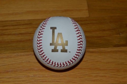 LA DODGERS Dave Roberts Autographed 2020 World Series Commemorative Baseball JSA - Picture 5 of 7