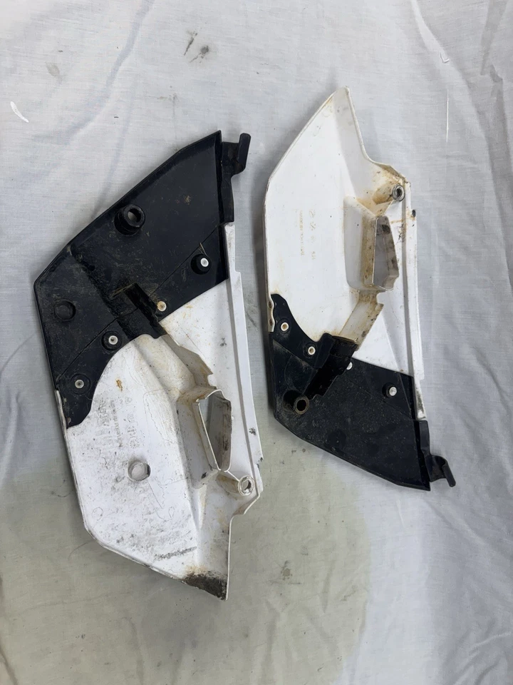 Placas numeradas laterales blancas Effex de fábrica 11-75212 para Yamaha YZ85 2015-2021 Foto 2 de 2