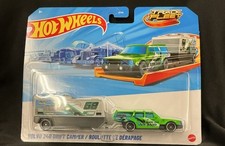 2026 Hot Wheels Track Fleet Volvo 240 Drift Camper Green HYT56 979E