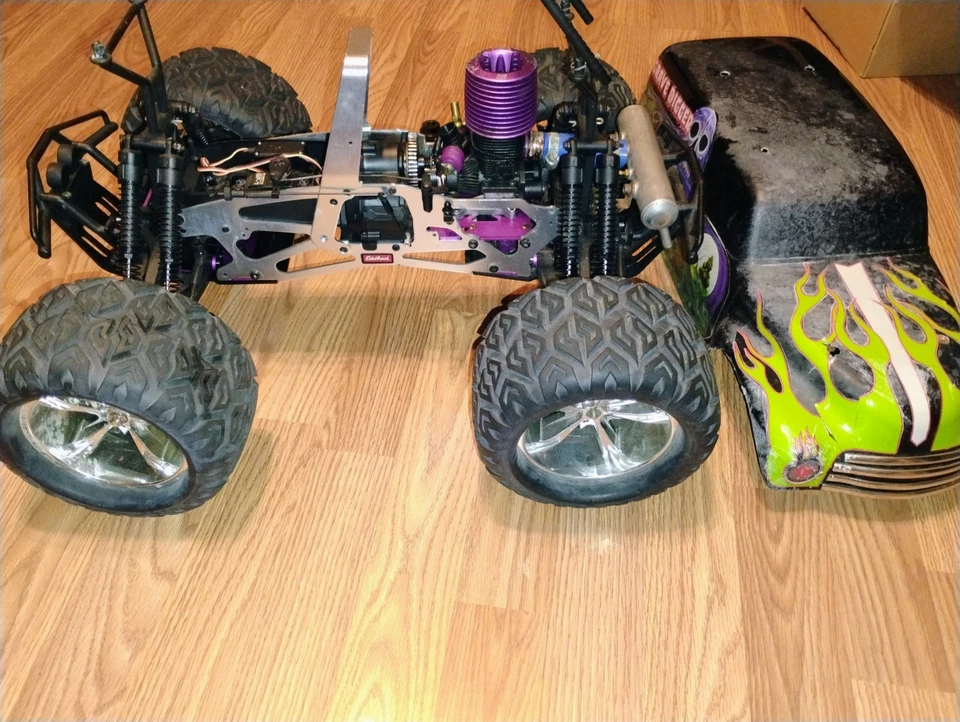 HPI Savage 25 - Image 2 of 4