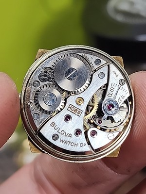 ☆Vintage☆ ~Bulova Watch Co. Swiss Fifteen Jewel Movement Mens
