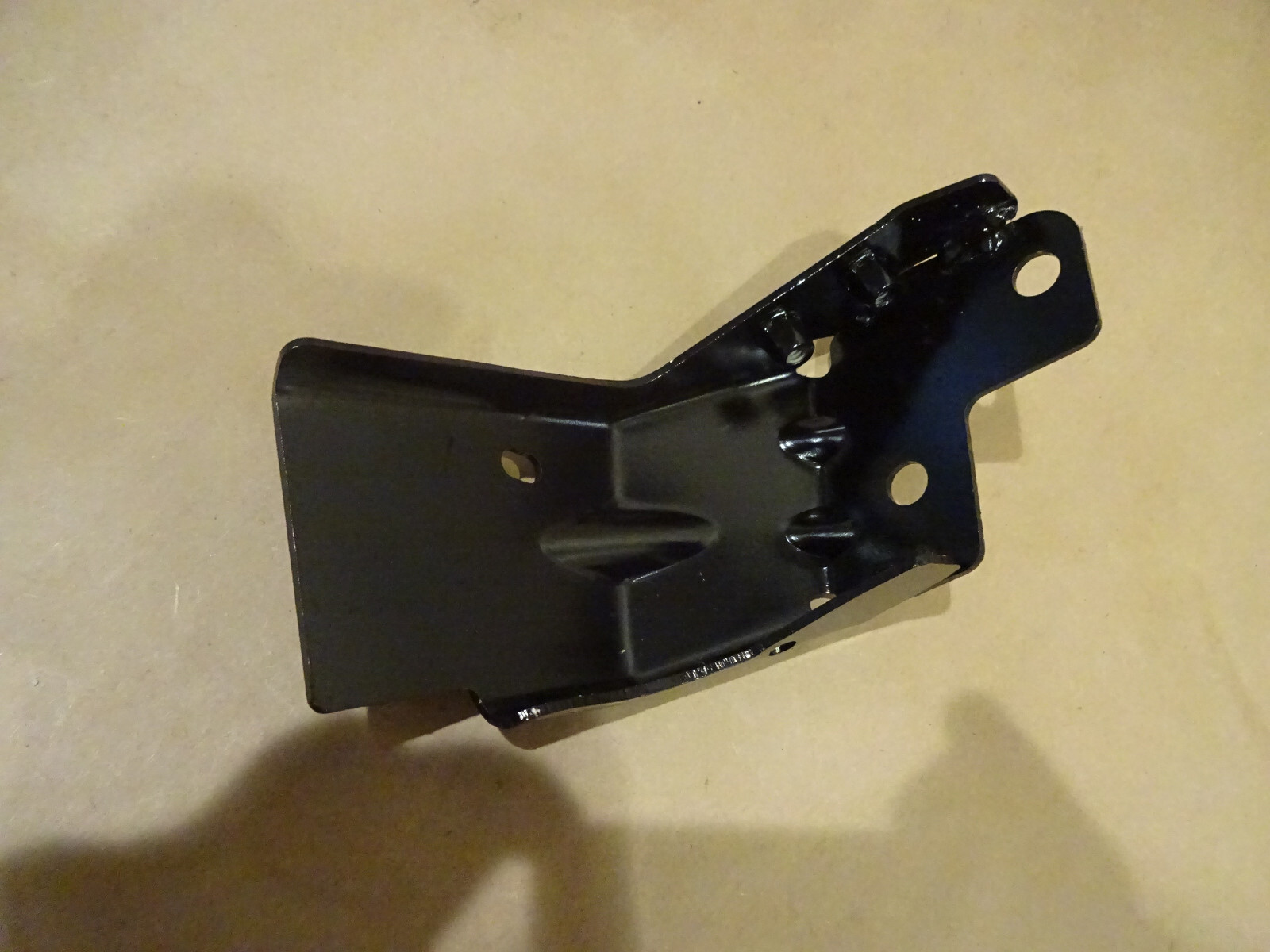 Ferrari 488 GTB - RH Rear Substructure Mounting Bracket P/N 86696011