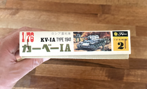 Vintage Model Kit - #2 RUSSIAN HEAVY TANK KV-IA - Type 1941 by Fujimi (1975) - Picture 3 of 7