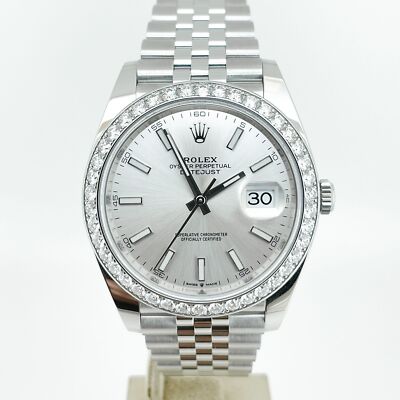 Rolex Datejust 41mm Full Set 2024 UNWORN 126300 Diamanten Silber Diamond Bezel