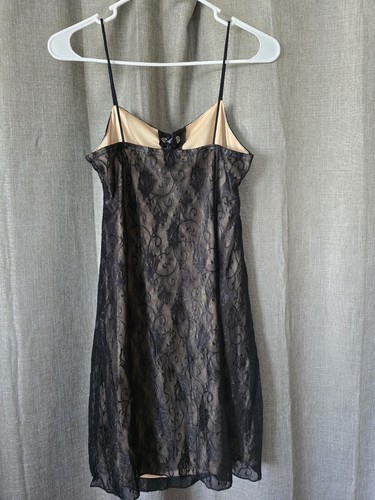 Schwarzes Spitzen Schlupfkleid Korsett vorne Größe L - Bild 4 von 6