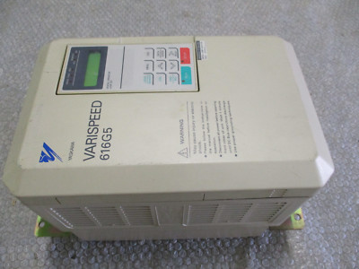 安川　VARISPEED DRIVE 616HII CIMR-0.75B NEW YASKAWA CIMR-2.2B VARISPEED 616HII 71616-22P20