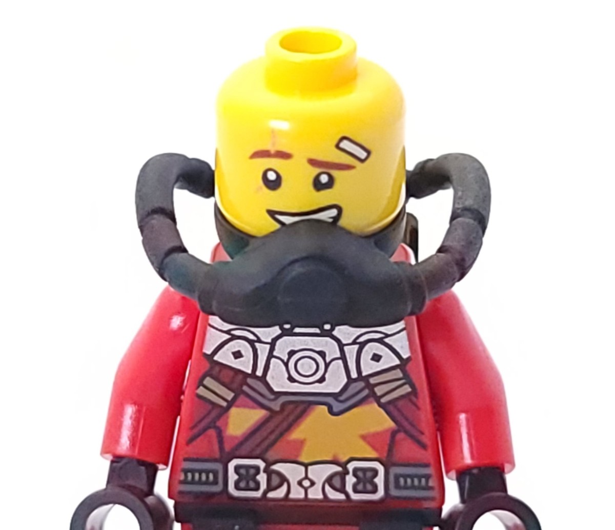 Lego Mini Figure Ninjago Seabound Kai in Scuba Gear from Set